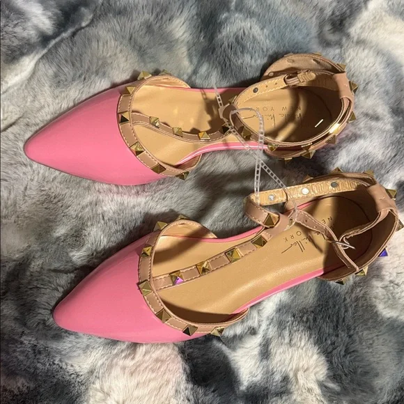 Nicole Miller Pink and Tan Platform Shoes - Picture 4 of 5